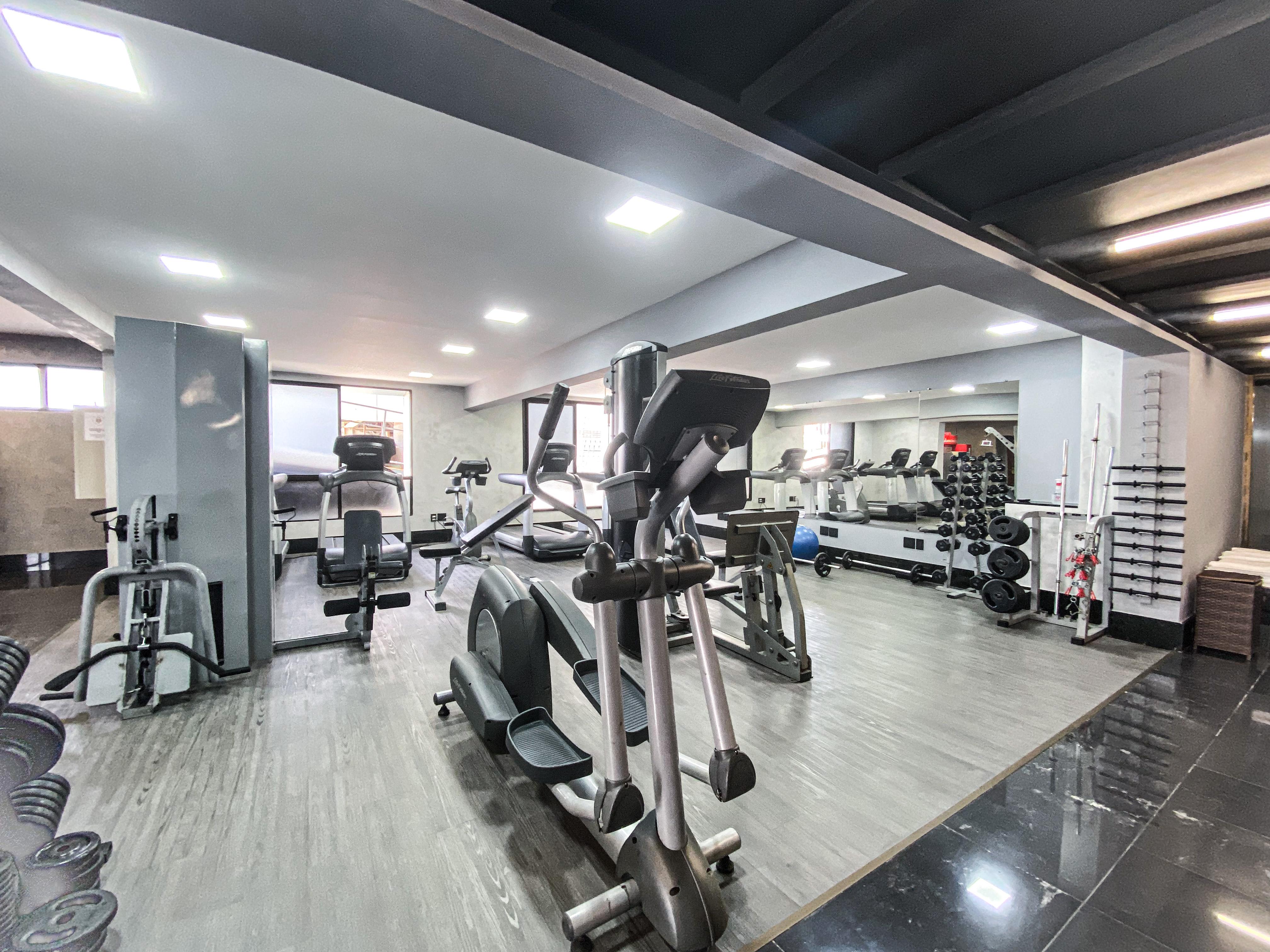 Ouro Minas Hotel Belo Horizonte, Dolce By Wyndham المظهر الخارجي الصورة The gym at the hotel
